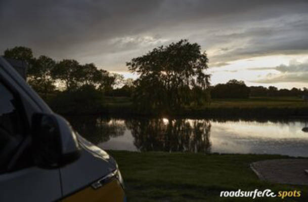 Pitch boatman