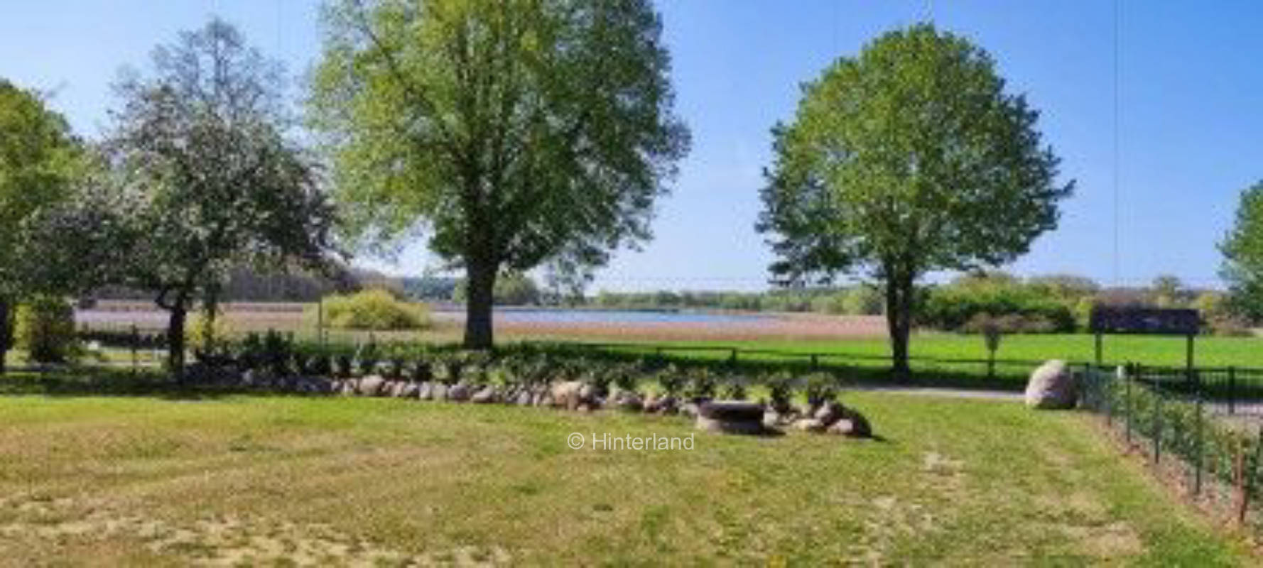 Im Grünen mit Blick auf Langenhägener Seewiesen