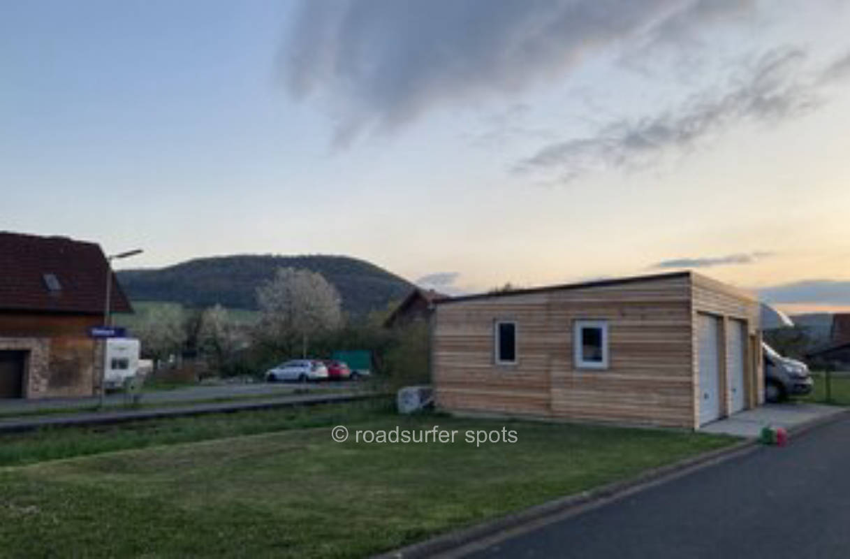 Centrally located in Diebach on the Franconian river Saale