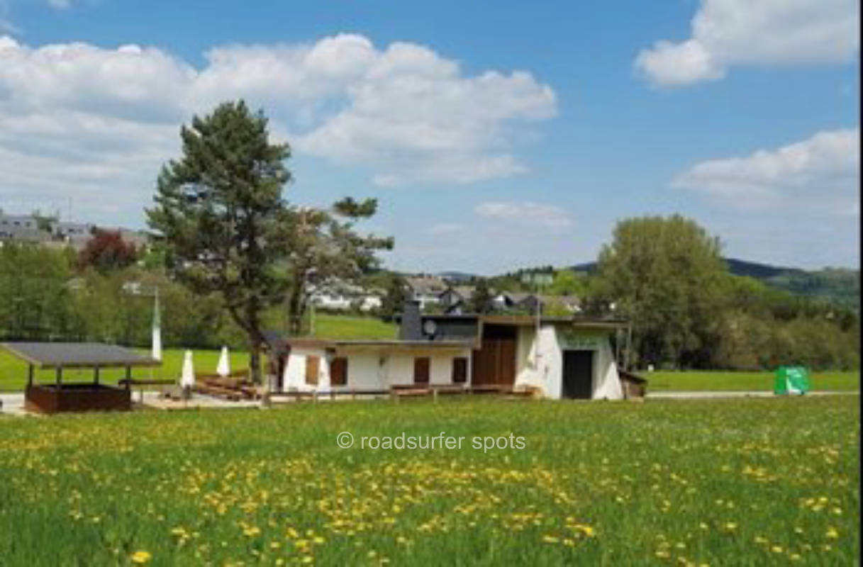 Pön Hütte Ski & Freizeitberg