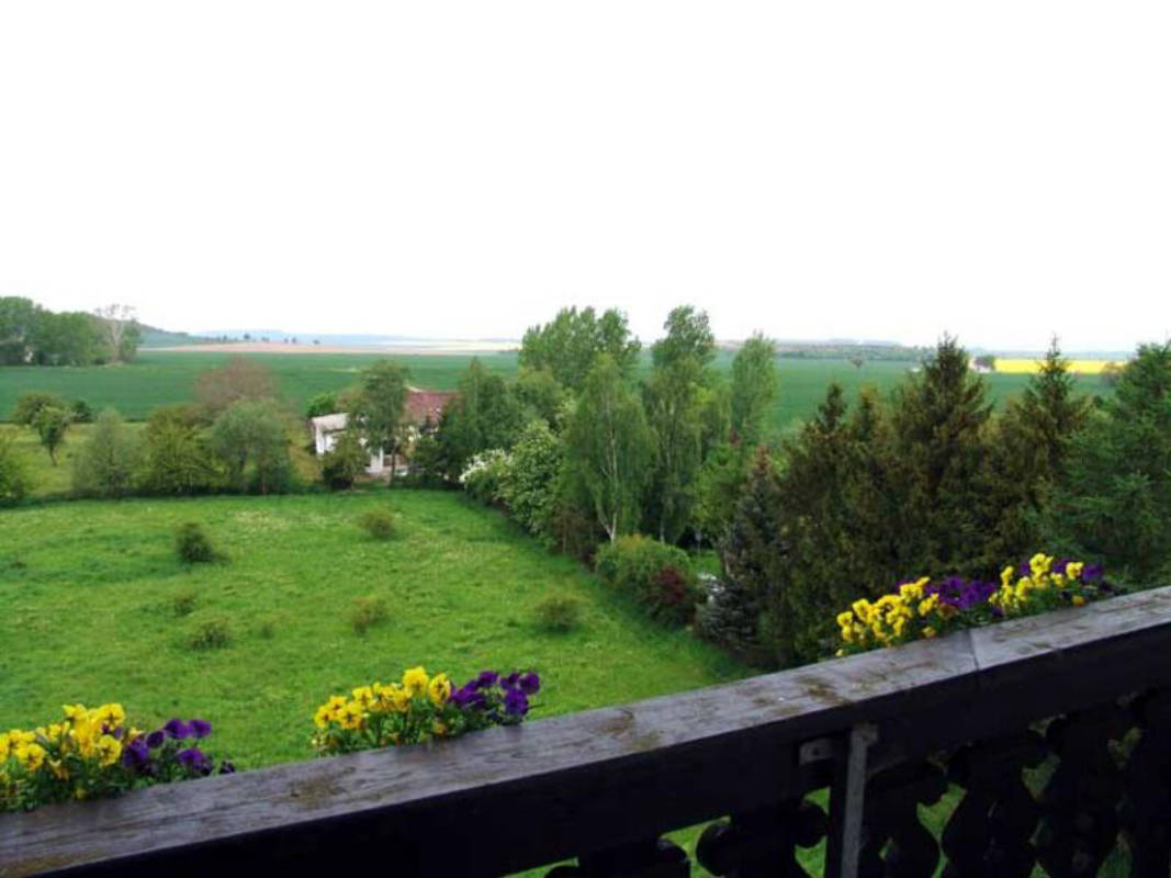 Camping im grünen unterhalb der Hohe