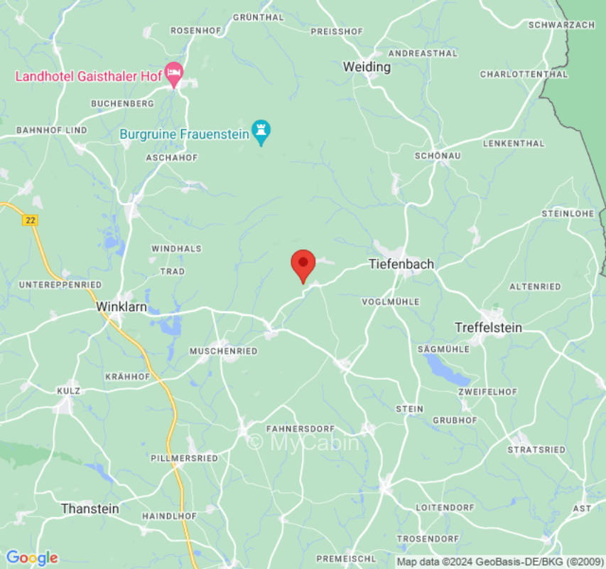 Idyllische Waldwiese in ruhiger Umgebung