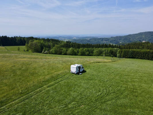 Caravan & Motorhome Parking in Deggenhausertal