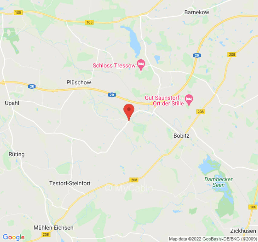 Geschütztes Rasenplätzchen am Dorfrand