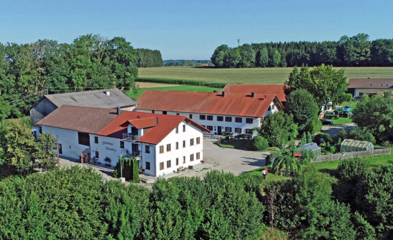 Privater Wohnmobil-Stellplatz Gästehaus Dürnberg