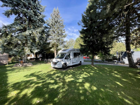 Wohnwagen & Wohnmobilstellplatz in Leipzig