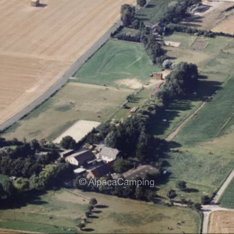 ruhiger Pferdehof, direkt am Bach #1