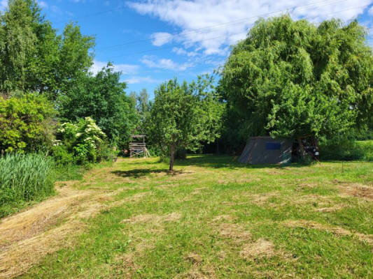 Orchard Meadow with Far-Reaching Views (Campspace 4947)