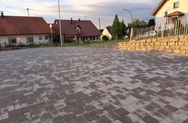 Stellplatz mit Waldblick