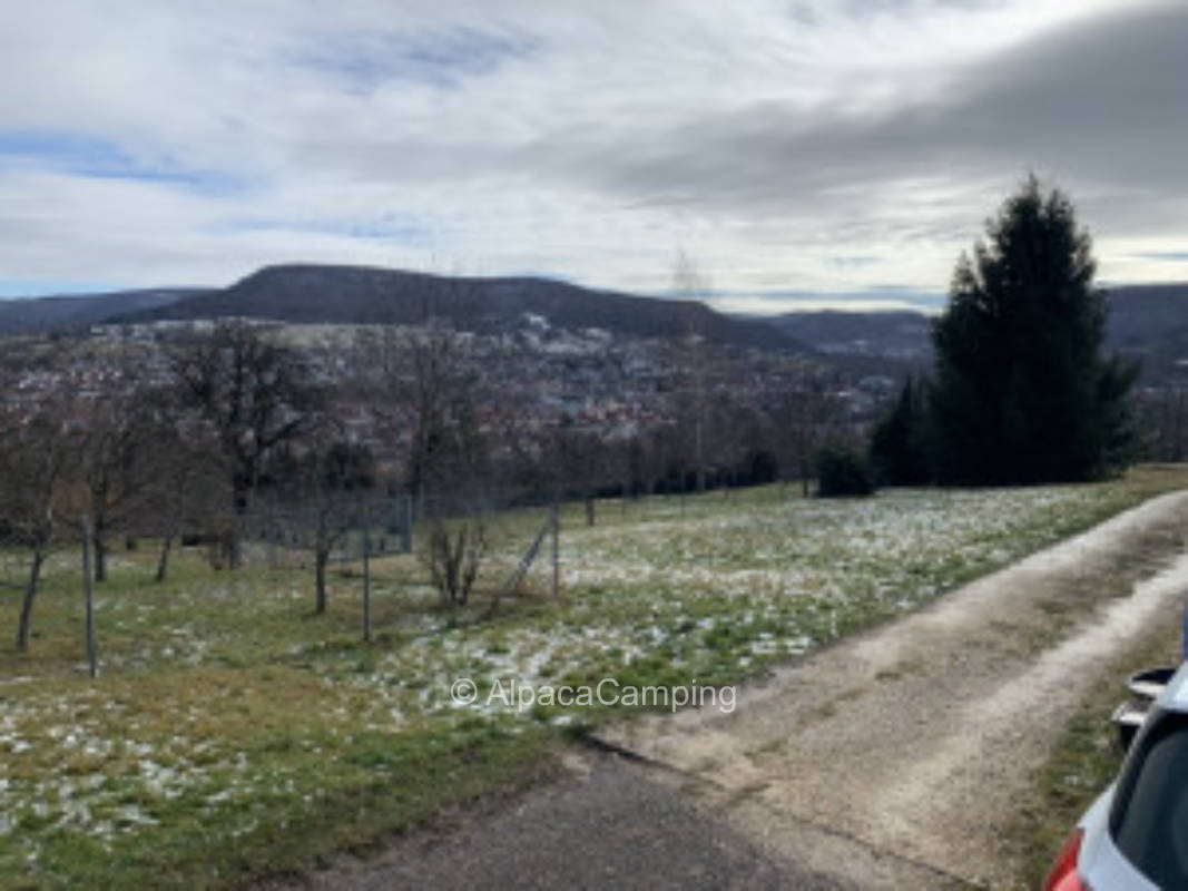 Stellplatz über den Dächern Pfullingens
