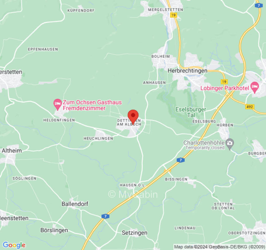 Großer Obstgarten mitten im Dorf