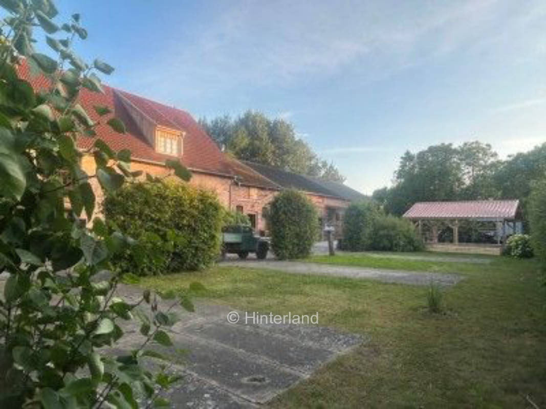 Campen vor den Toren der Darß-Zingster-Boddenkette, privater Stellplatz