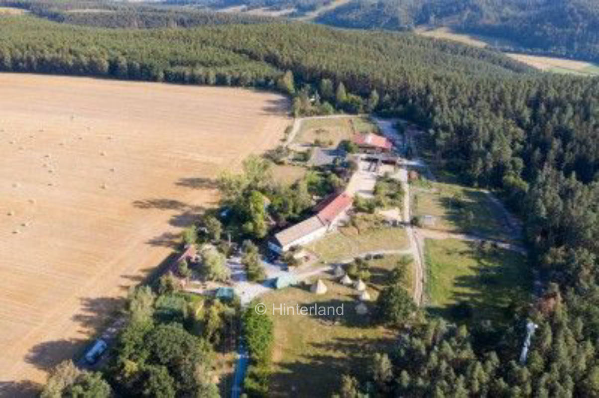 Farbenkinderhof für Wohnmobile , privater Stellplatz