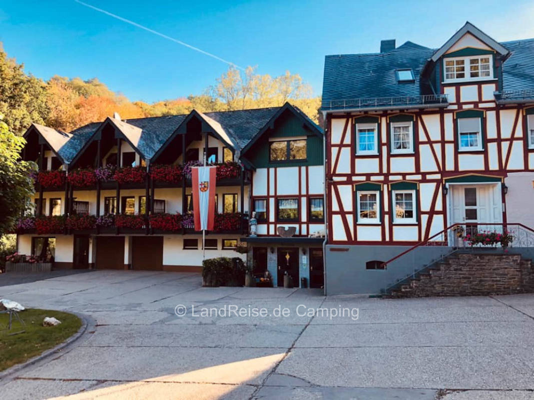 Stellplatz direkt am Landgasthof Baunhöller-Mühle
