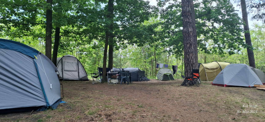 Wohnwagen / Wohnmobil (Campspace 25902)