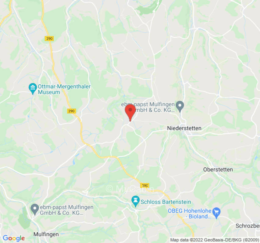 Idyllischer Platz am Walnußbaum