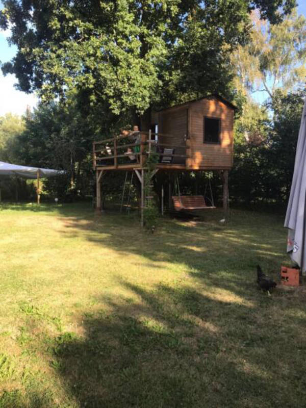 Living between forest and meadows