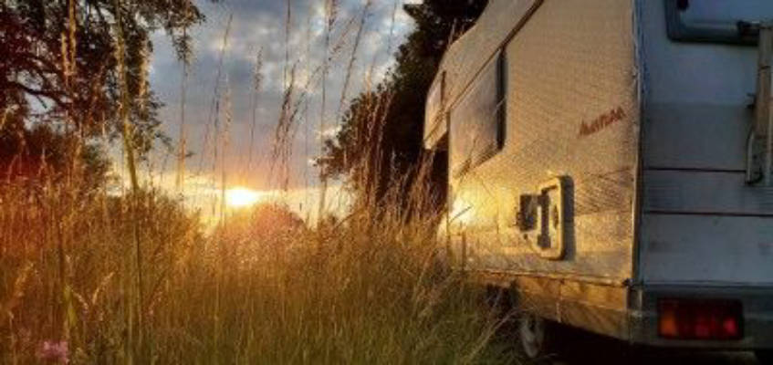 Stellplatz an der Wiese - ideal zum Entspannen