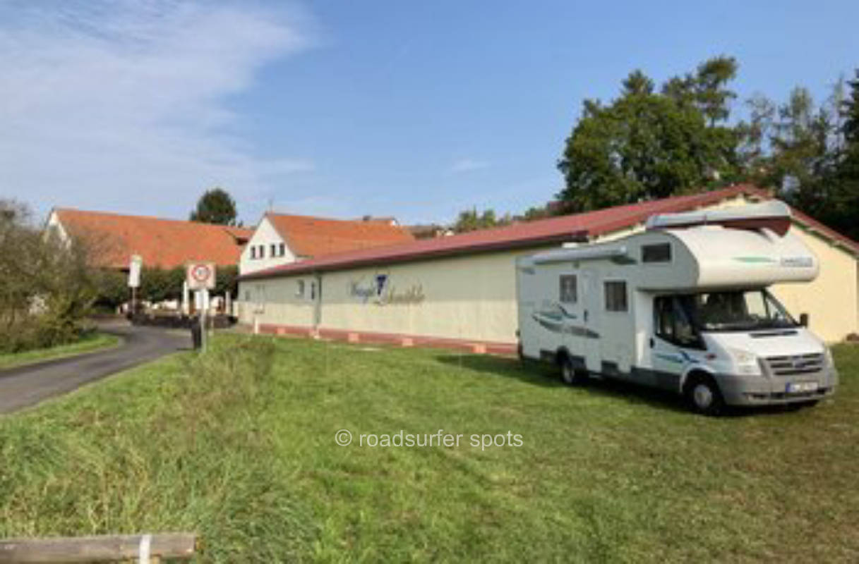 Camping Stellplatz am Weingut Lohmühle