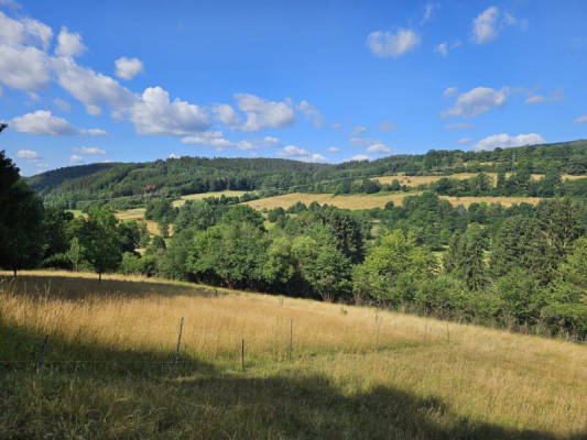 Space for tent, caravan, van, motorhome, roof tent in the countryside (Campspace 22236)