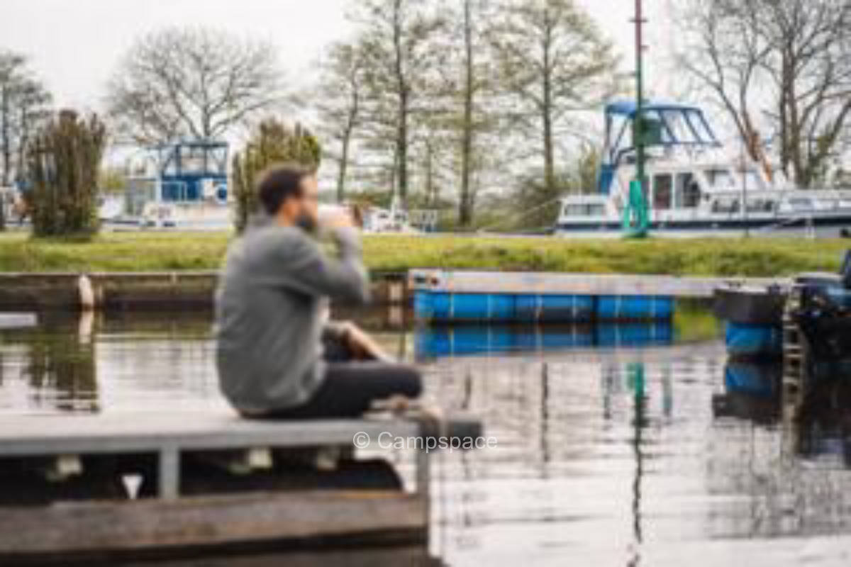 Camping at the boathouse near the nature reserve in Ritterhude
