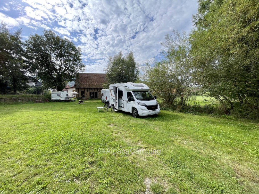 At the Old Hall Reurieth #1, privater Stellplatz