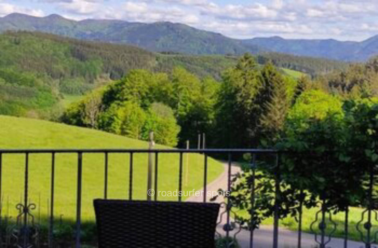 Camping mit Blick auf die Berge