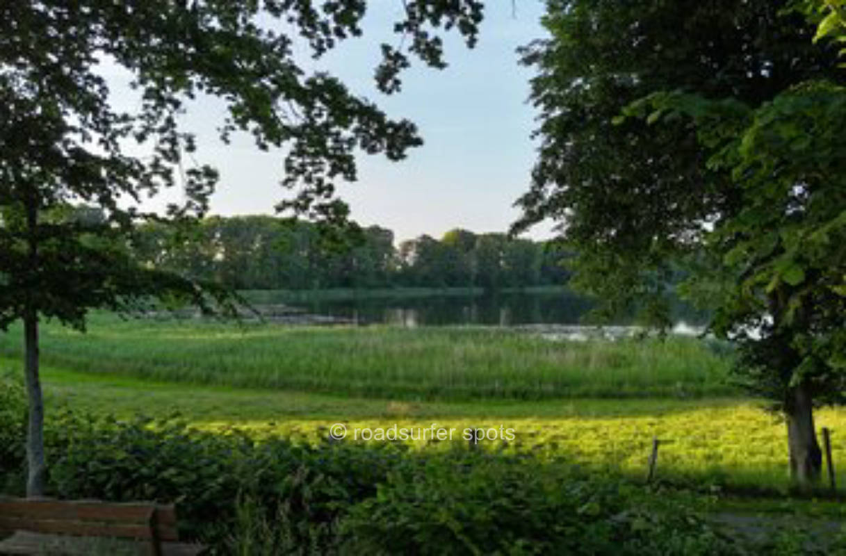 Camping Seeblick Jürgenshagen, privater Stellplatz