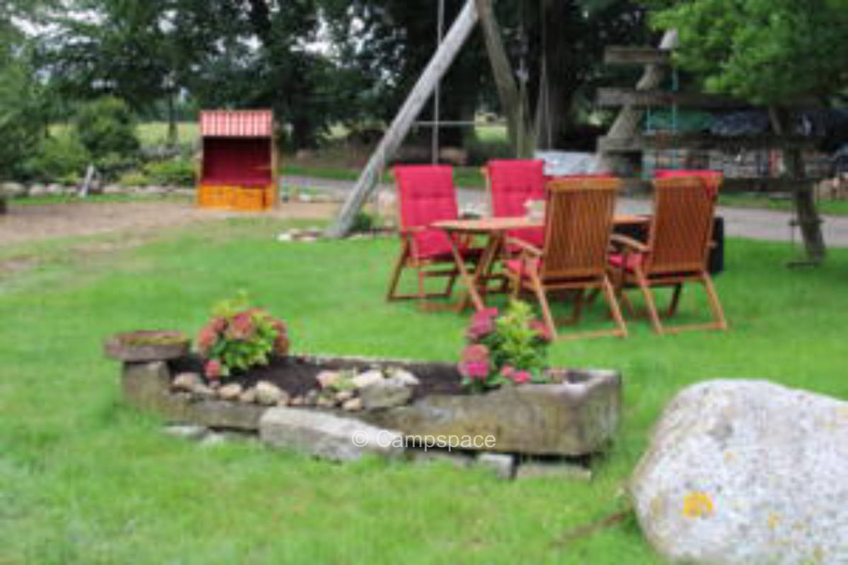 Farm camping near the North Sea