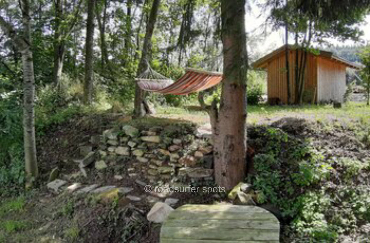 Mugglsäge! Historisches Sägewerk am Bach gelegen, privater Stellplatz