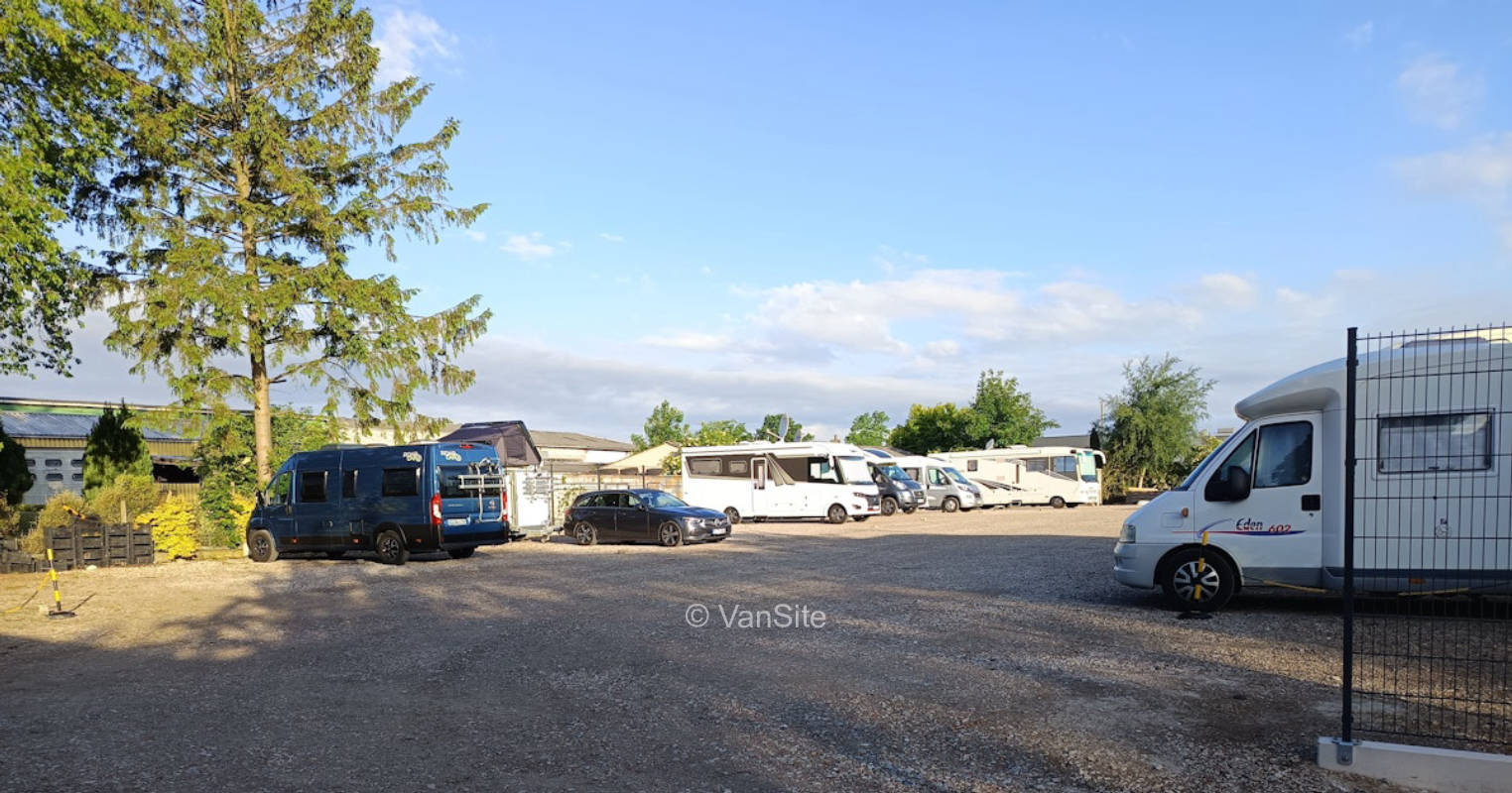 Womostellplatz "Fahr mal runter"