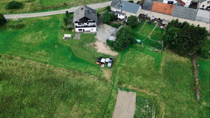 Naturcamping am Weiher, Hausten