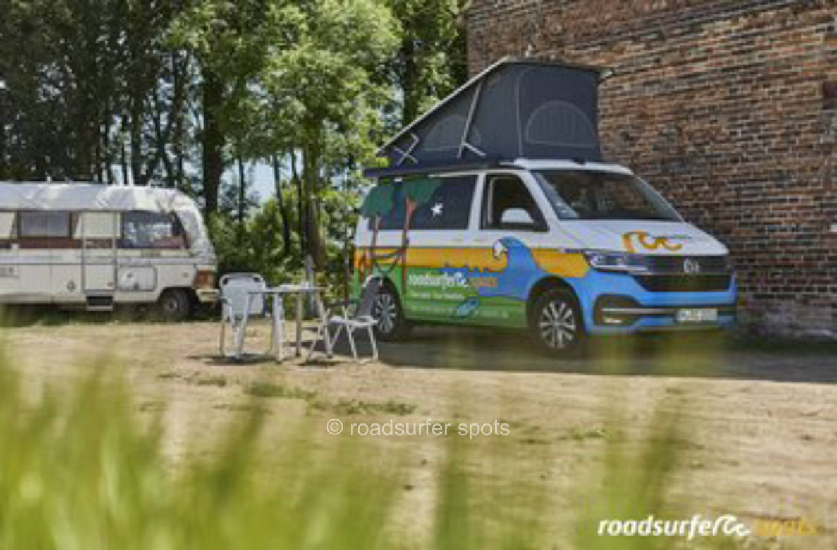 Servants' quarters Unternessa