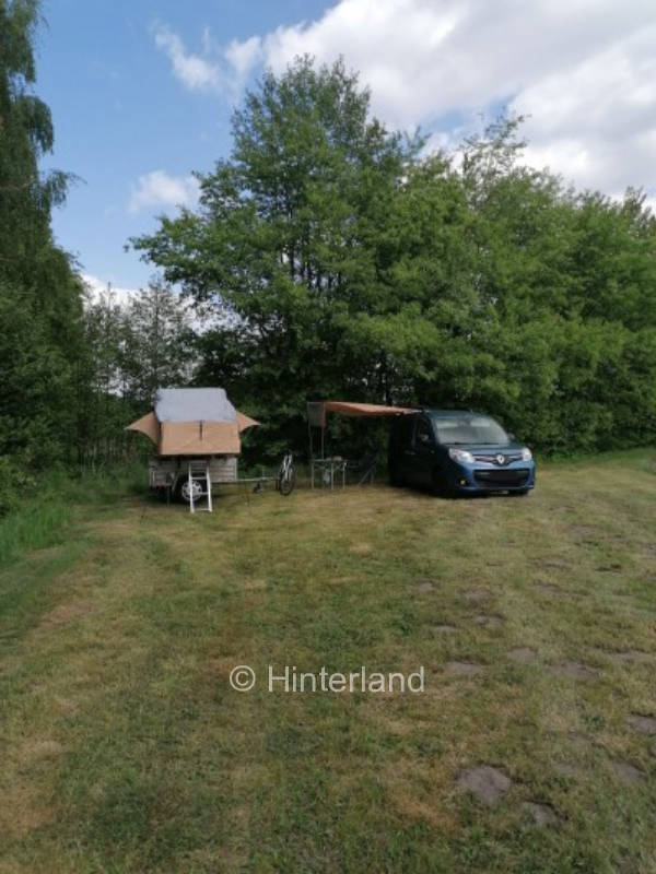 Overnight stay with romantic campfire