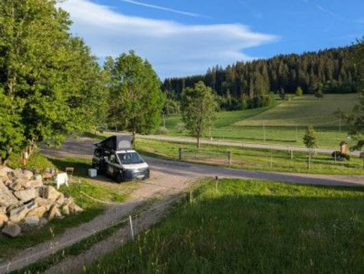 Stellplatz an der Eselweide auf dem Bio-Bauernhof