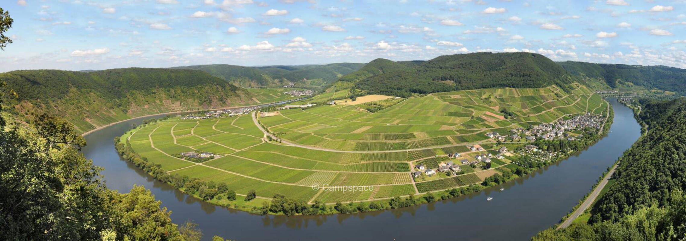 Pitch at winery directly on the Moselle river