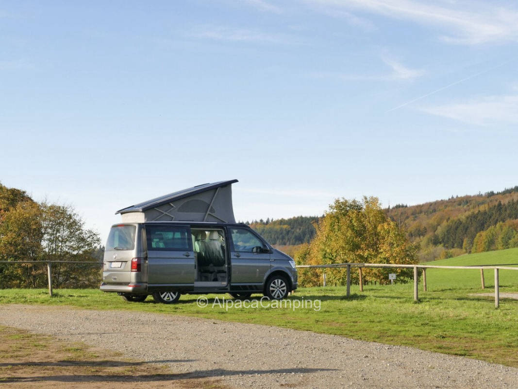 Single parking space in Unter-Abtsteinach on the outskirts of the village