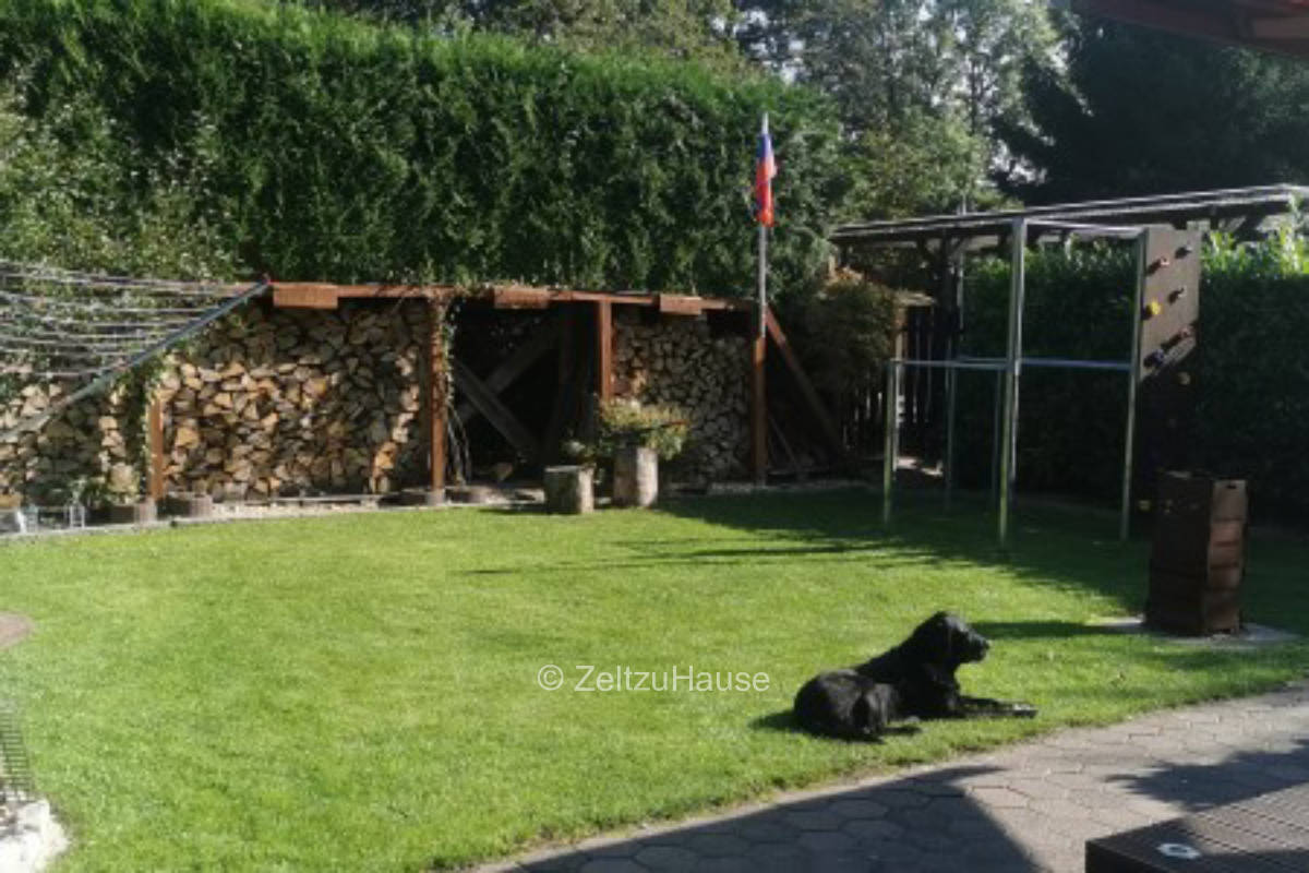 gemütliches Plätzchen im Garten