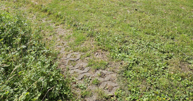 Platz am Wiehengebirge