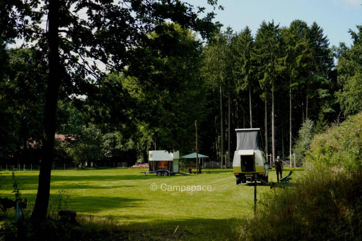Stellplatz im Grünen (Campspace 4707)