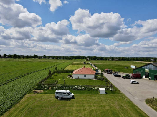 Caravan & Motorhome Parking in Niederkrüchten