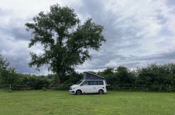 Quiet camping at the horse farm