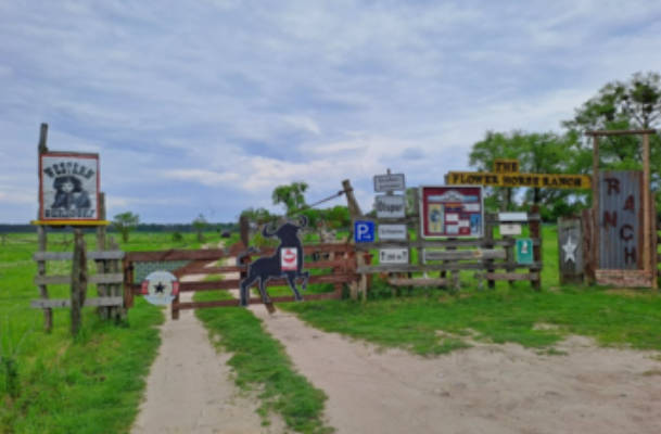 Camping im Westerndorf 