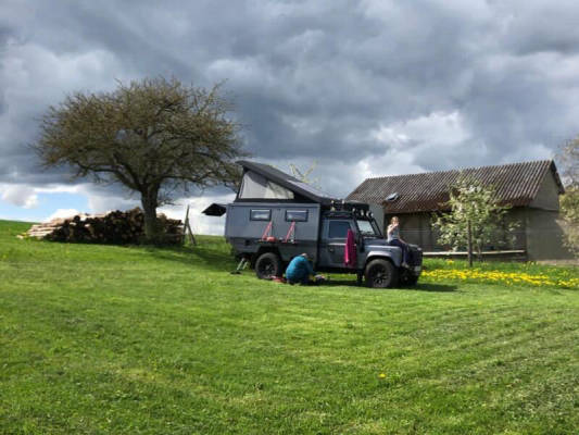 Wiese am Wanderweg (Campspace 5100)