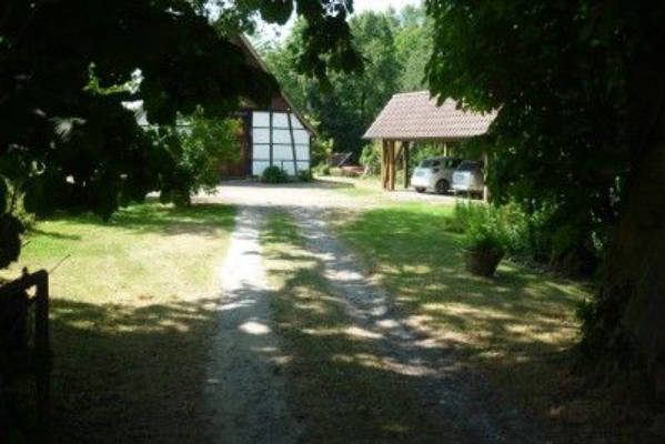 Zelten am Fachwerk-Idyll am Teutoburger Wald