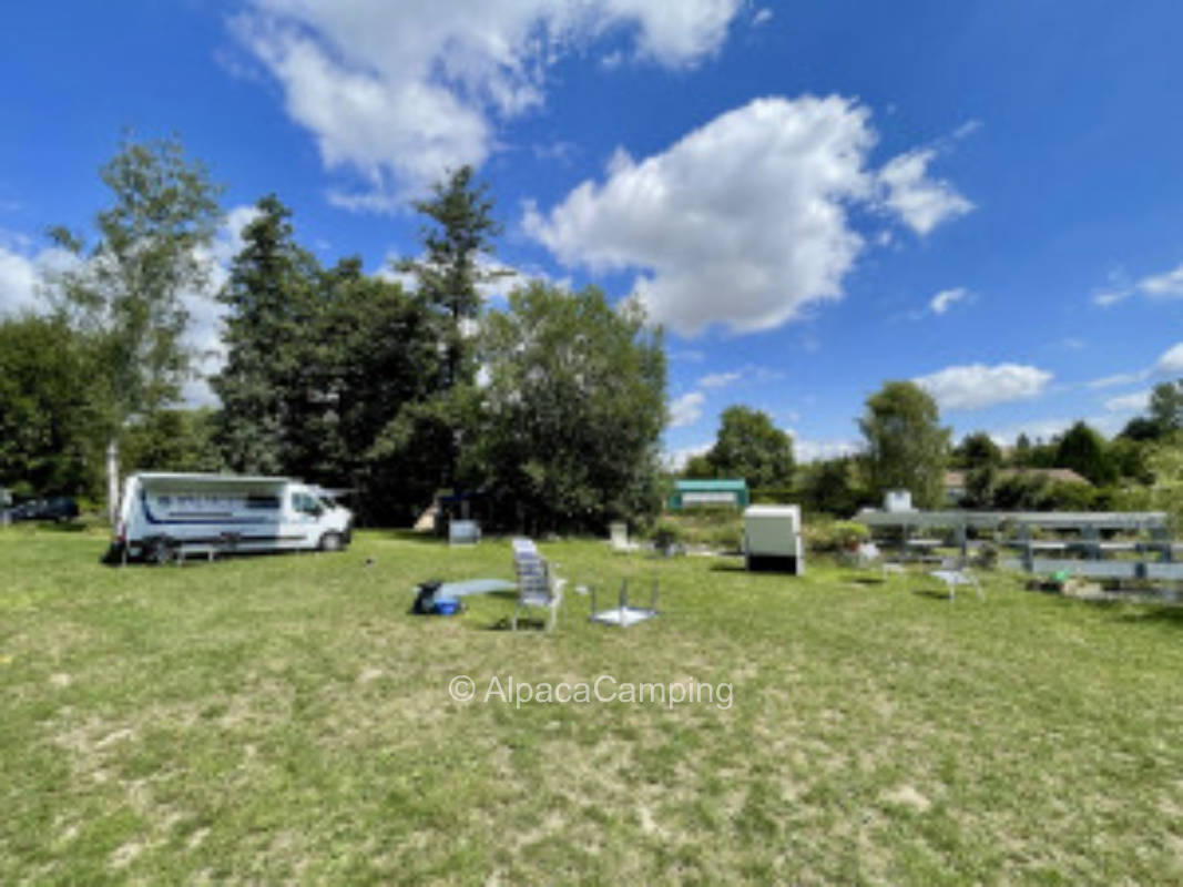 Wohnmobilstellplatz an der Hofemühle 6x12m Nr. 08