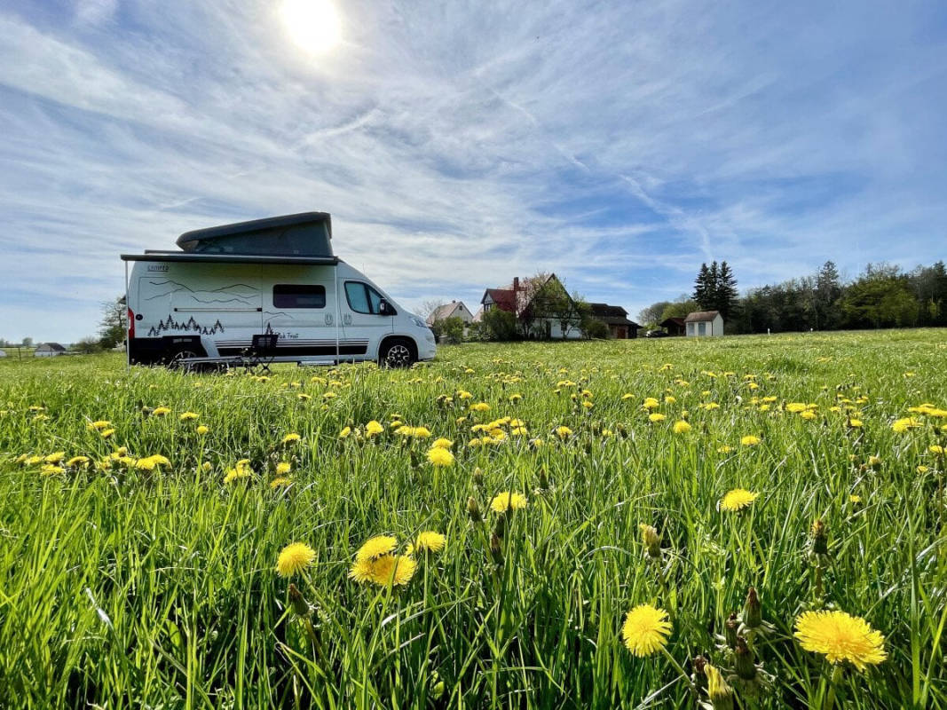 Wohnwagen & Wohnmobilstellplatz in Dinkelsbühl