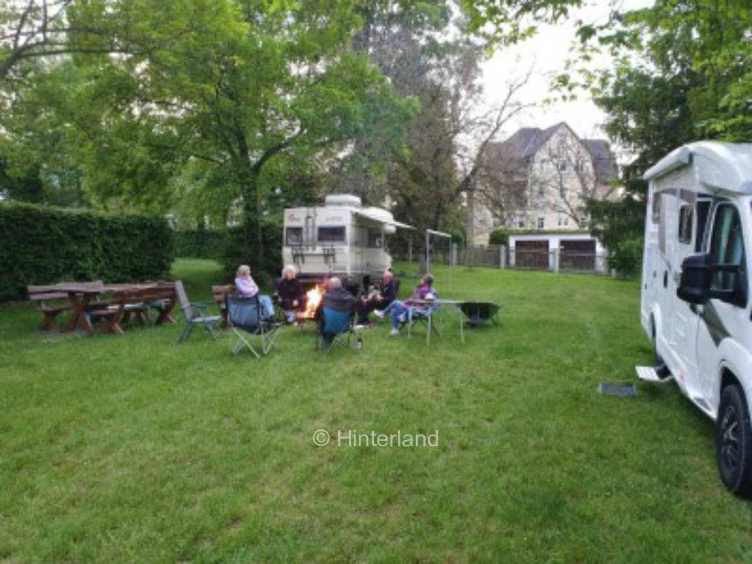 Villa Helios Campsite/Wohnen im Park, privater Stellplatz
