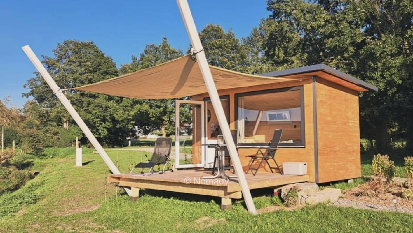 Tiny House mit Riedblick