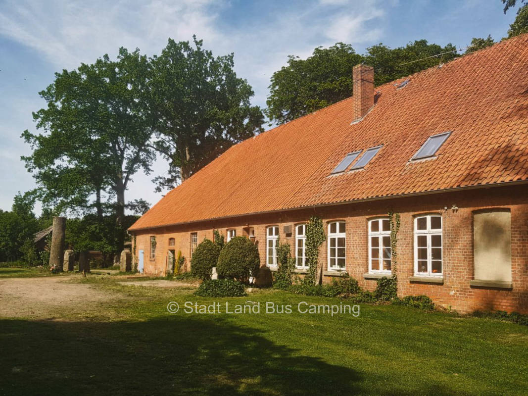 Odendahl farm - At the farm gate